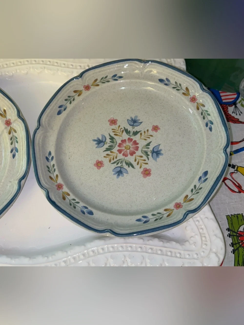 Vintage International Heritage Salad Plates  American Patchwork Pattern Set of 2